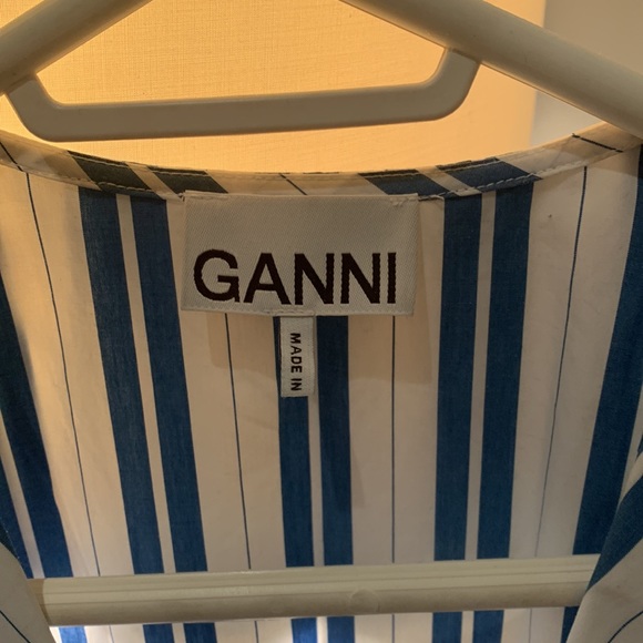 New condition Ganni blouse - Picture 2 of 5